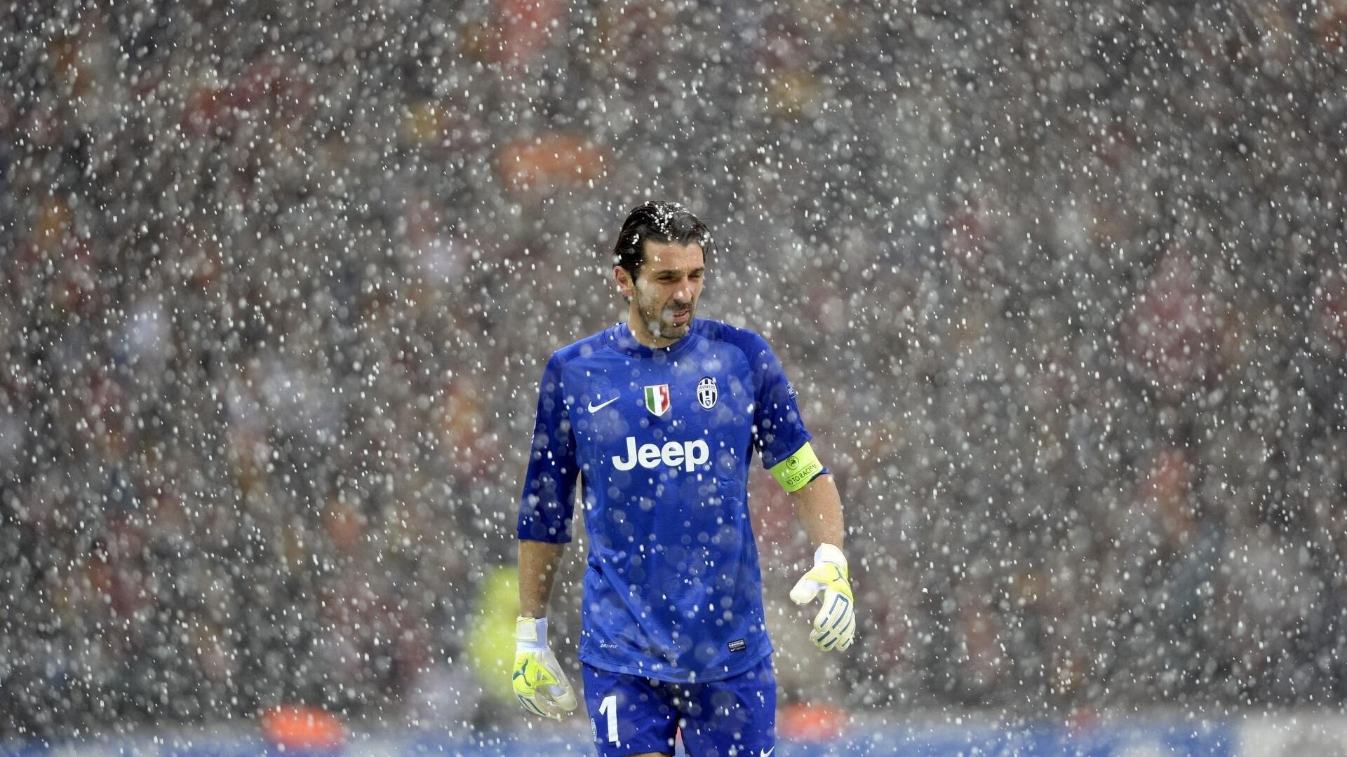 文班亚马26分钟统治攻防！16+14+4帽全能表现诠释新时代内线模板